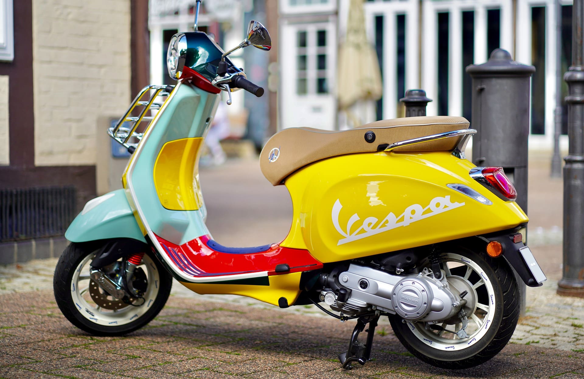 patoys vespa price