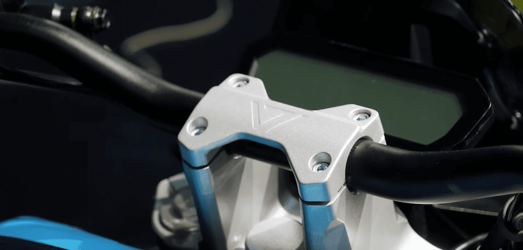 Super Soco Launches A Stylish Motorcycle- Stash! 3 Super Soco Stash