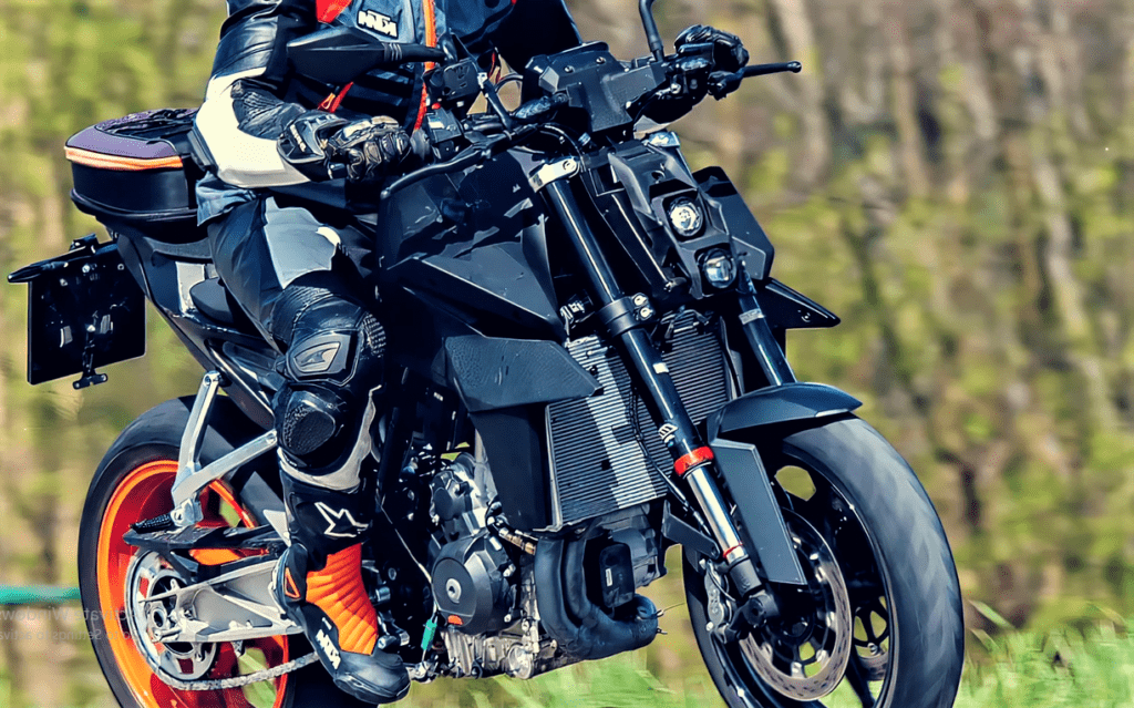 All-New 2023 KTM 990 Duke Spotted! 1 2023 KTM 990 Duke